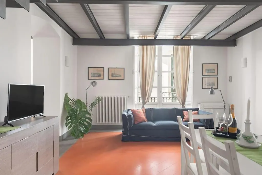 Palazzo Sambuca Apartment Kalsa Palermo